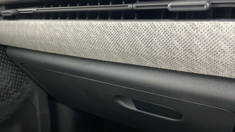 MINI Cooper 135kW E Exclusive [Level 2] 41kWh 3dr Auto Electric Hatchback